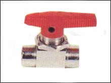 YZ9 14 Q11SAF 64型 內螺紋球閥